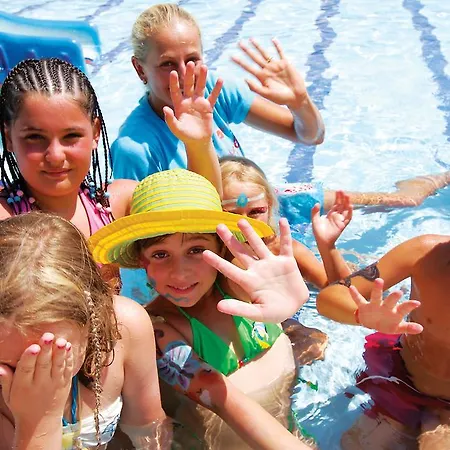 Lycus Resort Okurcalar